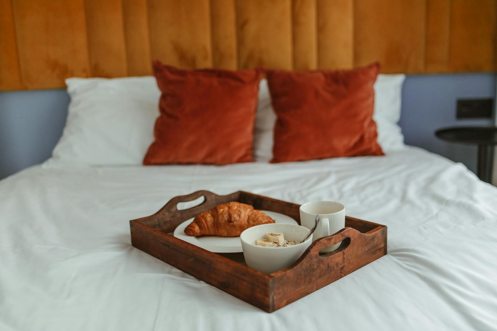 A welcoming bed and breakfast in a traditional Cotswolds stone building
